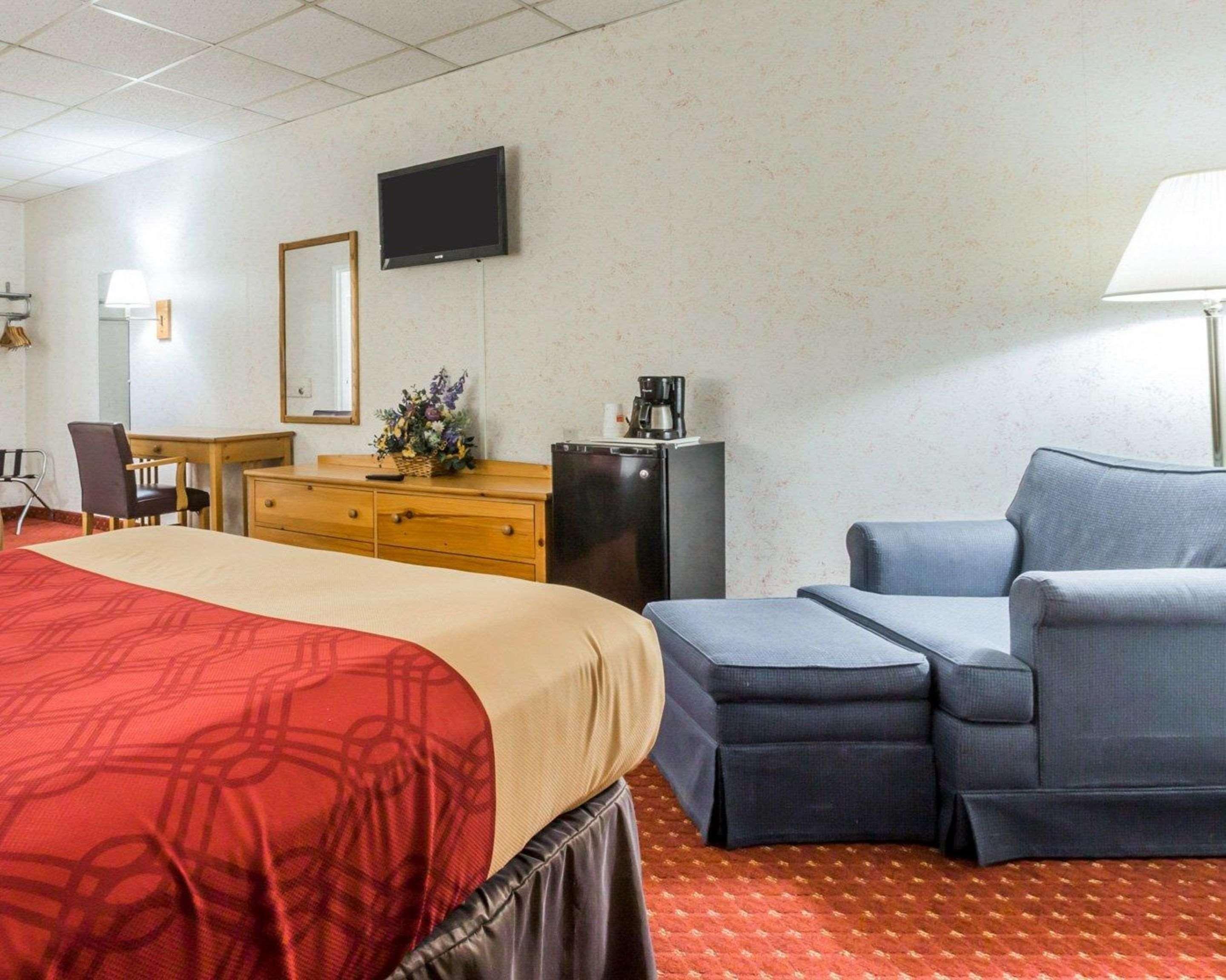 Econo Lodge Stewart International Airport New Windsor Exteriér fotografie