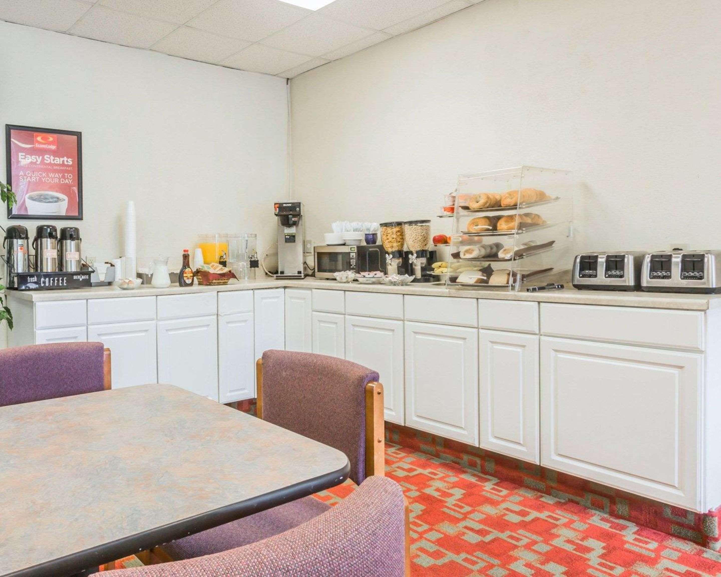 Econo Lodge Stewart International Airport New Windsor Exteriér fotografie
